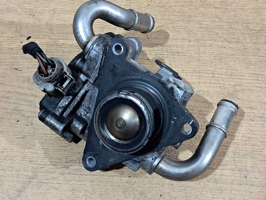 Zawór EGR VW Skoda Seat Audi 2.0 TDI Passat B8 Tiguan