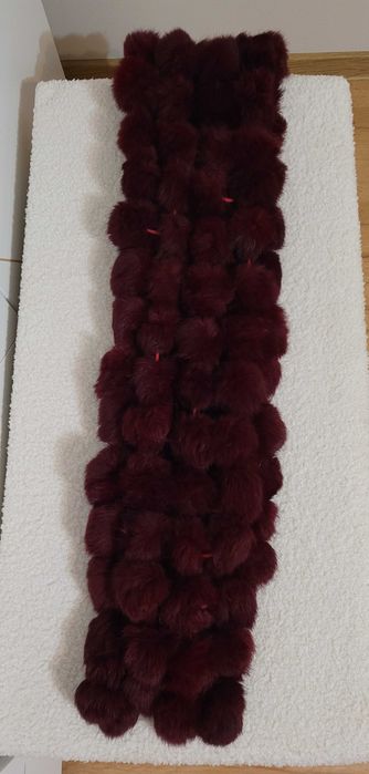 Naturalny szalik damski .