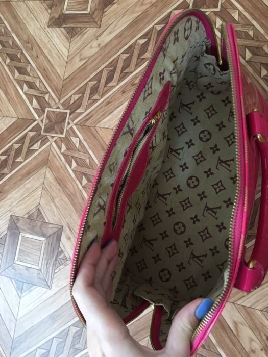 Сумка яркая для лета , люкс Louis Vuitton