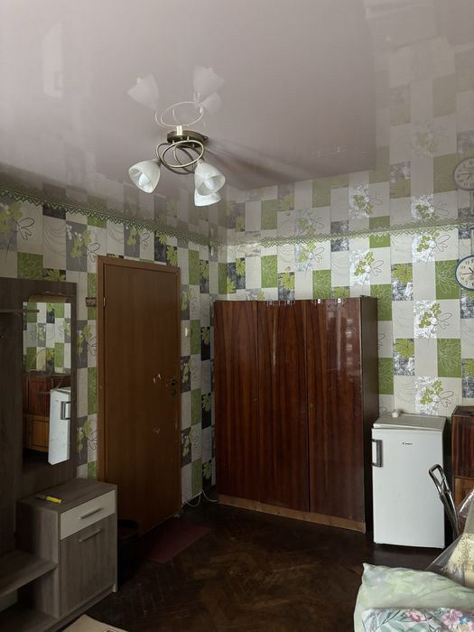 Кімната здається в оренду