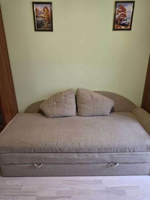 Продам диван  в хорошем состоянии