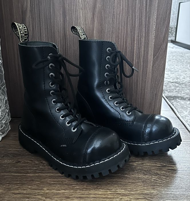 Glany STEEL BLACK 10 dziurek