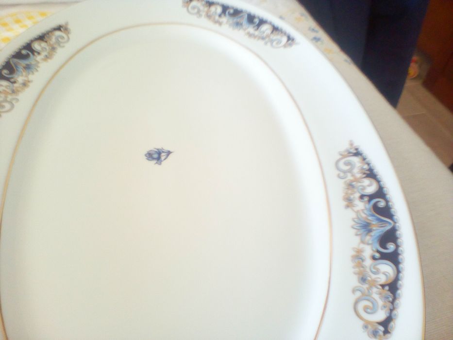 Serviço de Loiça/Louça 94 peças