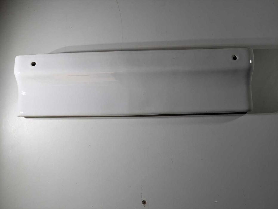 Prateleira em porcelana com divisórias Roca 199X