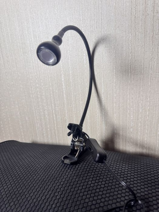 Лампа-затискач ikea