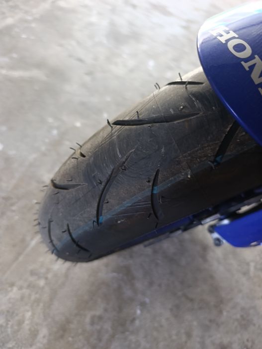 CBR 1000RR vários extras
