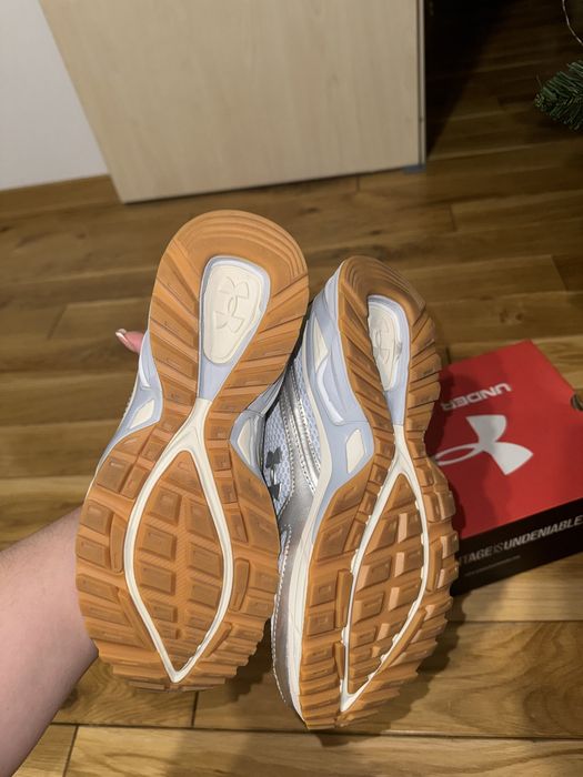 Кросівки Under Armour