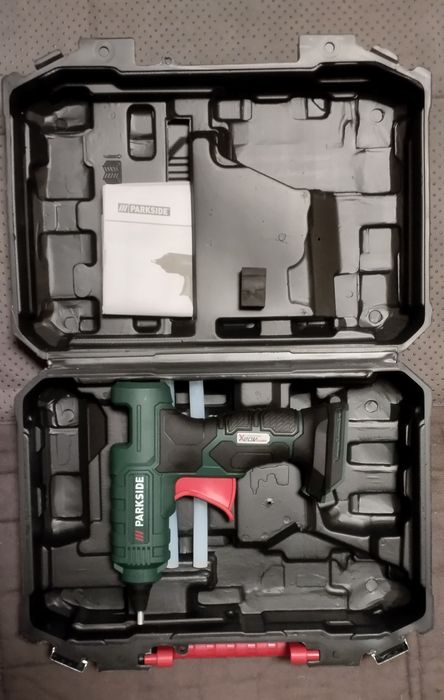 Pistola de cola quente bateria 20V Parkside
