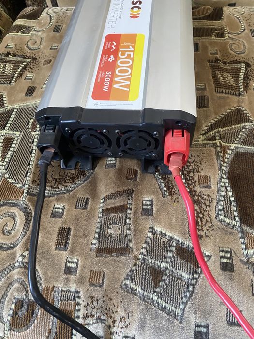 Продам інвертор, був у використанні 4 рази