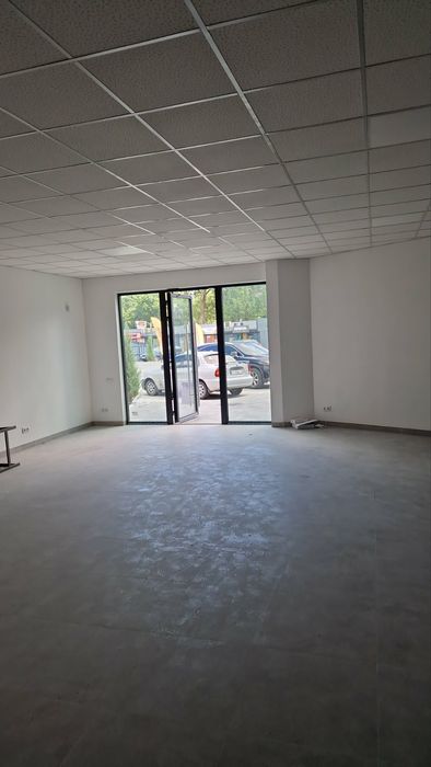 Продам приміщення біля АТБ!!