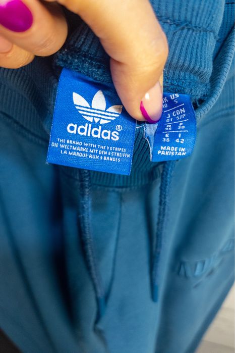 Adidas damskie niebieskie (turkusowe) spodnie dresowe-joggers