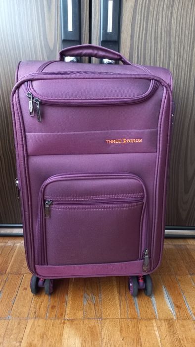 Фирменный чемодан,супер качество