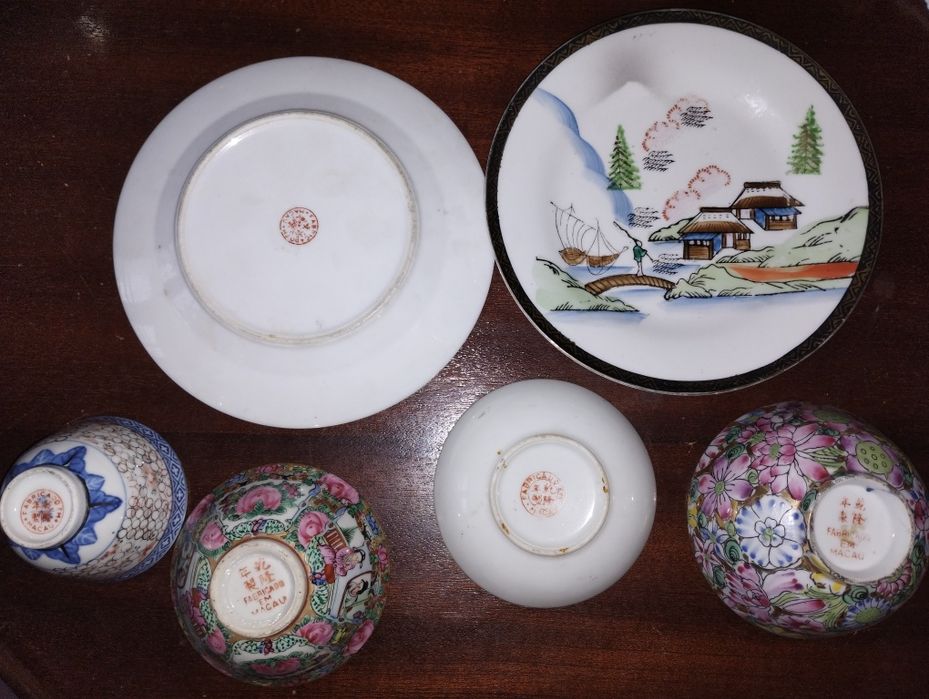 Conjunto de pratinhos e tacinhas MACAU
