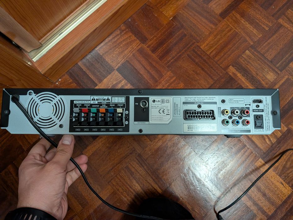 Sistema surround LG