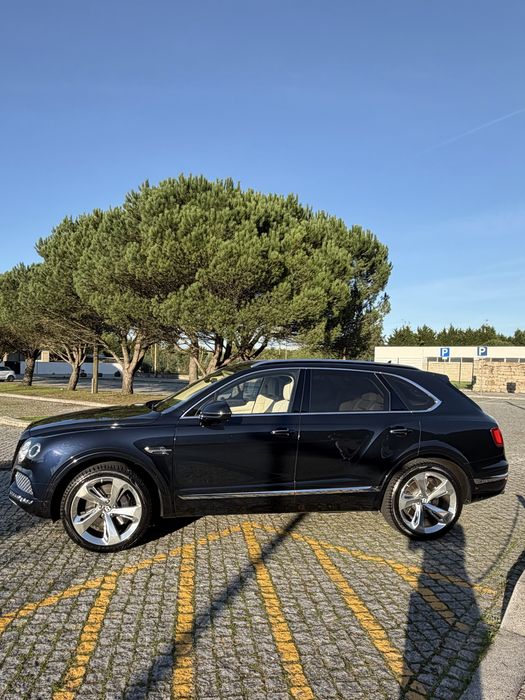 Bentley Bentayga V8 gasolina 2020