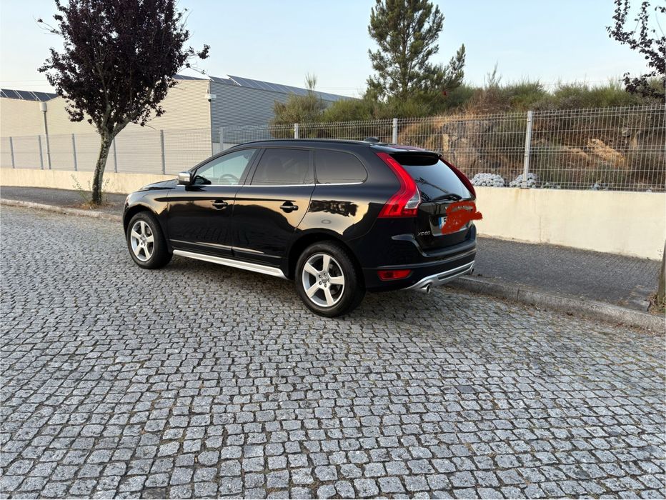 URGENTE -  Volvo  XC 60 R- Design   (  BAIXA DE PREÇO ATÉ DIA 15/10 )