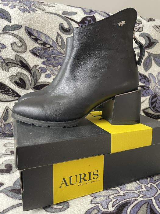 Шкіряні ботінки, розмір 41