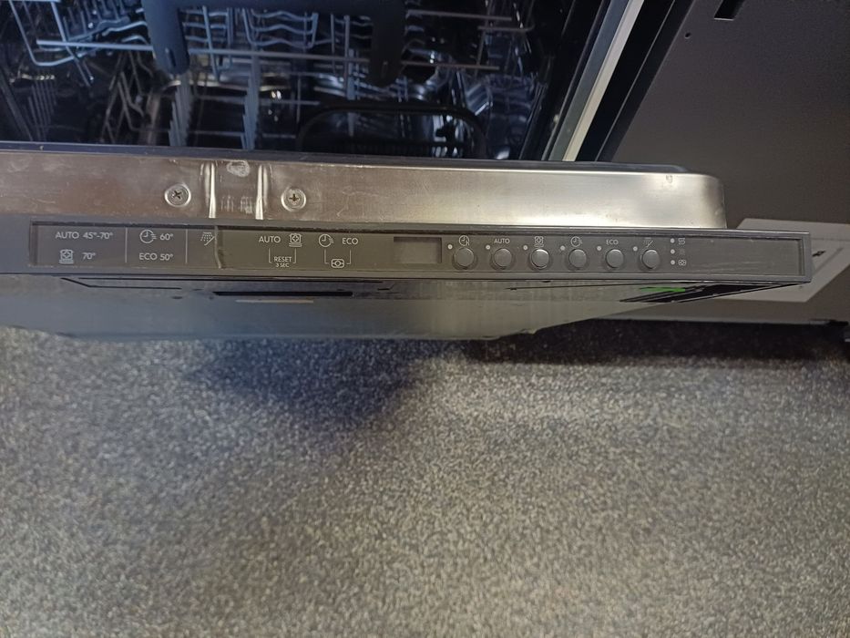 Zmywarka do pełnej zabudowy Ikea Whirlpool