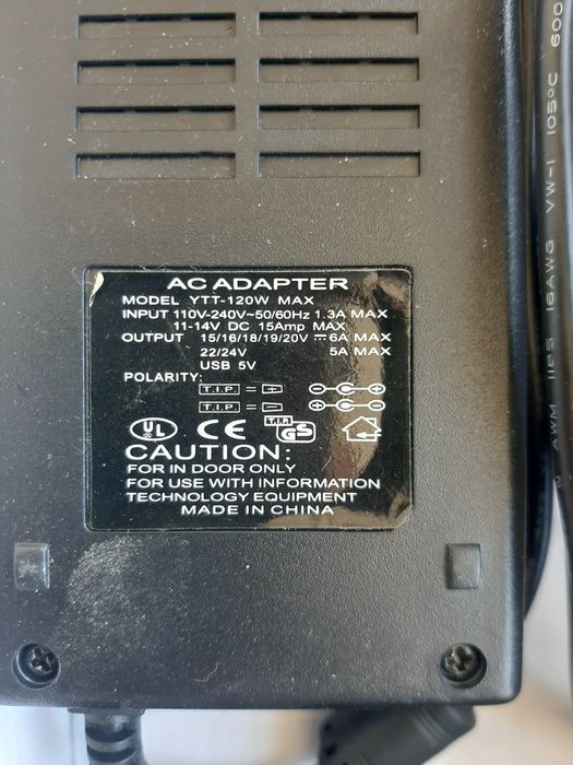 Универсальное зарядное устройство для ноутбука в авто 120 Вт инвертер