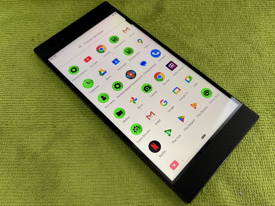 Телефон Razer Phone (2017) 5.7" IPS 120Hz 8Gb 64Gb 4000mAh Black