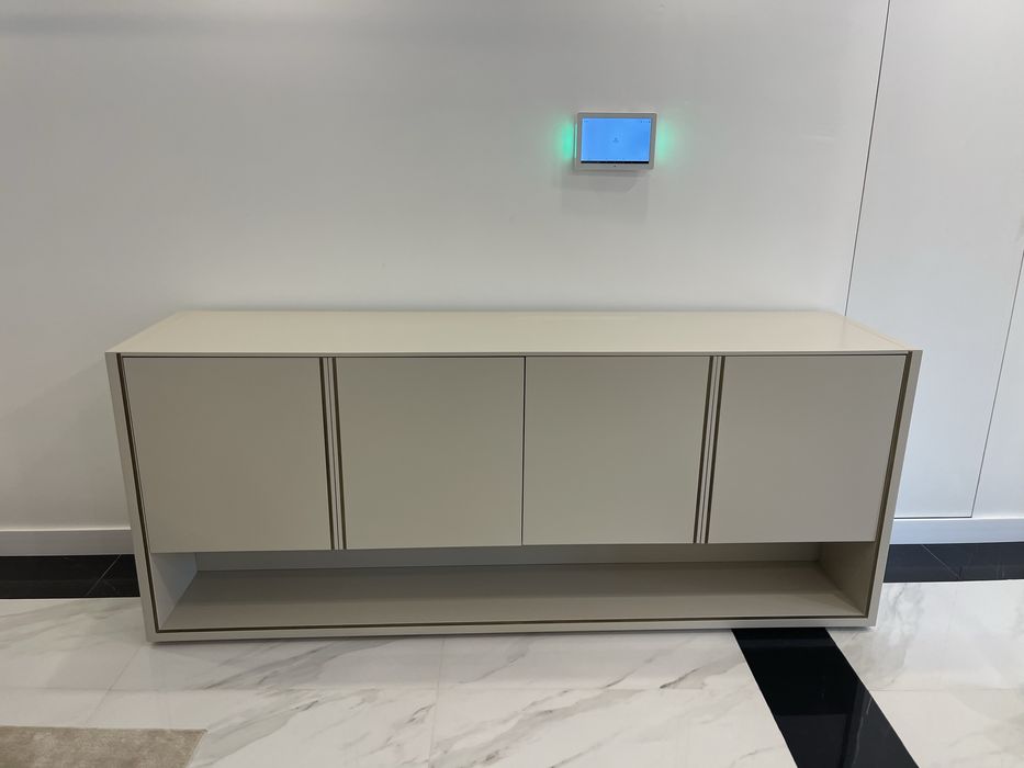 Aparador Novo Moderno
