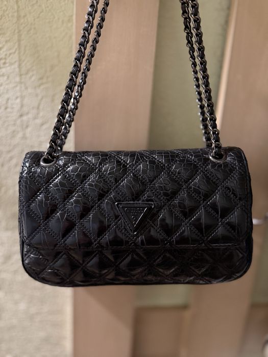 Стеганая сумка guess