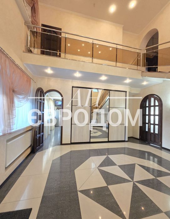 Одобрено женой! Продам дом 225м2 в 10км. от пос. Васищево.