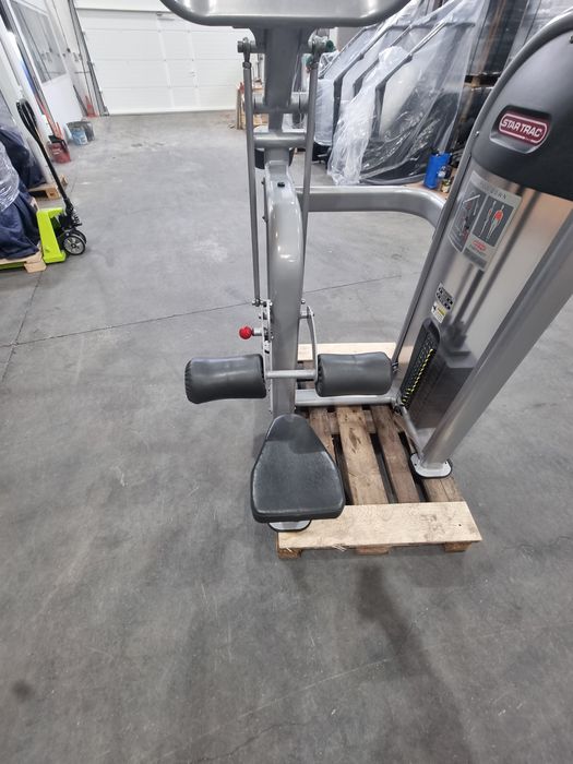 Star Trac Lat Pull-Down Machine491932125276426242