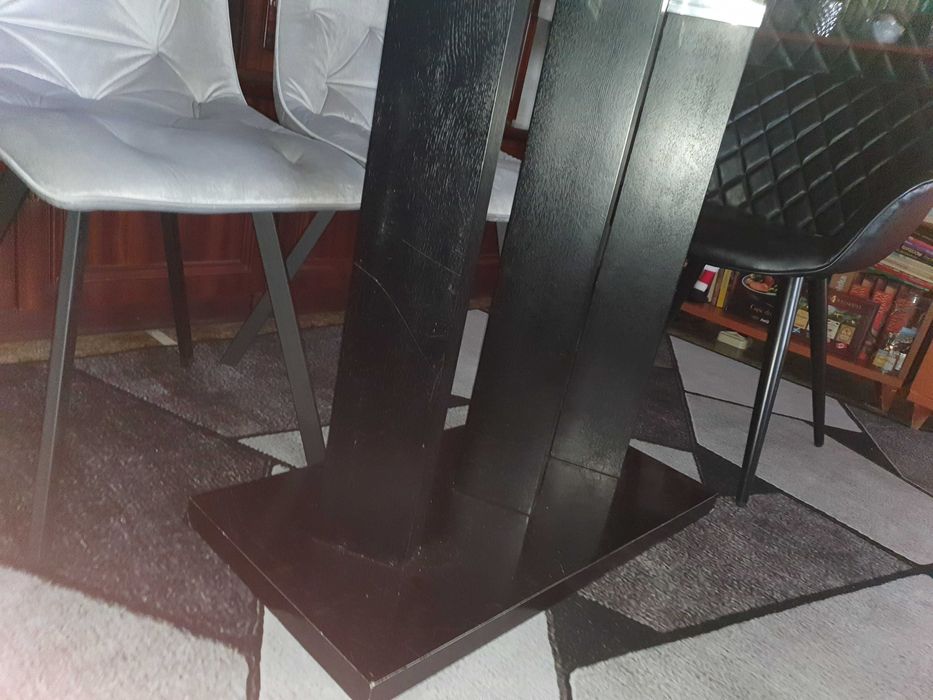 STÓŁ szklany na postumencie i meblościanka z lat 80-tych