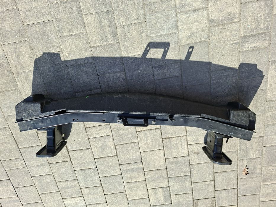 Belka przód Infinity Q60 17<