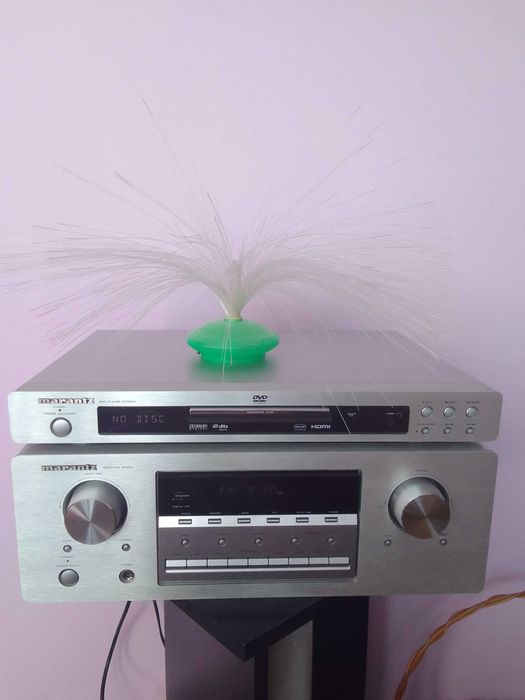 Marantz SR4021  Amplituner stereo plus CD Marantz 3002 piloty zestaw