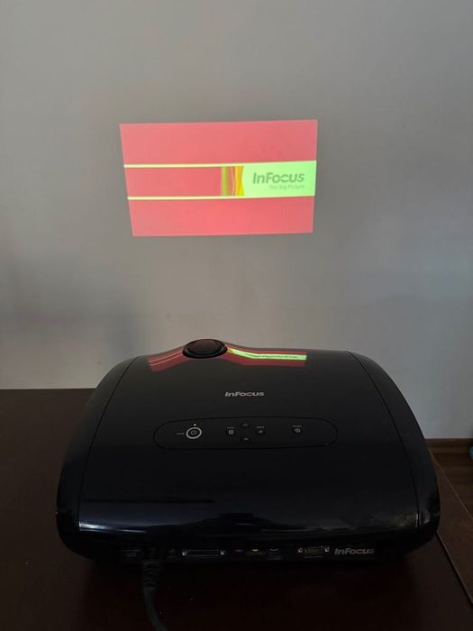 Projektor Infocus IN76