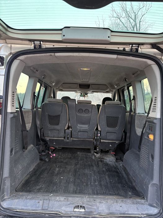 Mini van  bus  6 osob diesel Fiat scudo od kobiety