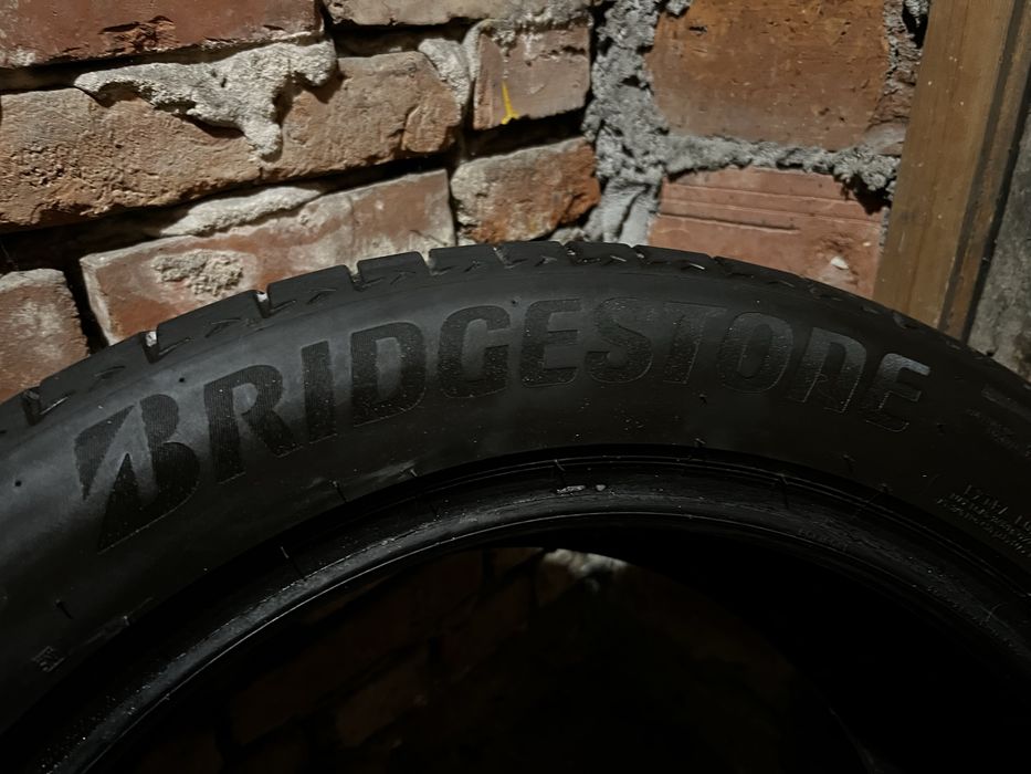 Opony 255 50 r20 Bridgestone Alenza 255 50 r20 letnie