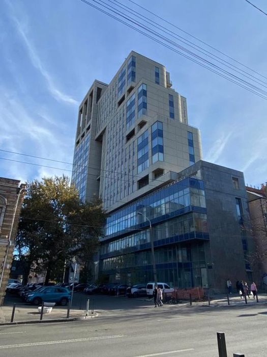 Оренда панорамного офісного приміщення в центрі міста БЦ Цивілізація, Яворницького, парк Глоби, театр Опери та Балету