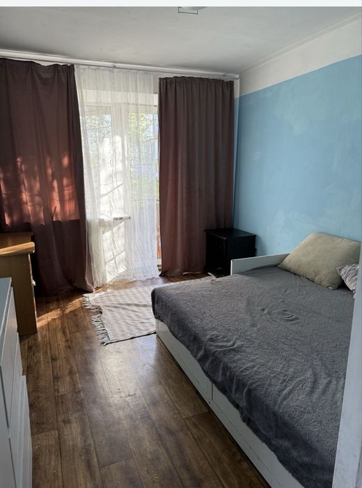 Сдам трехкомнатную квартиру на Гайдара