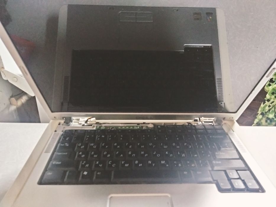 Ноутбуки на запчасти