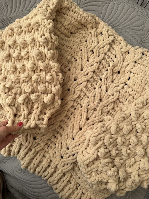 Кардигани на замовлення з плюшевої пряжі