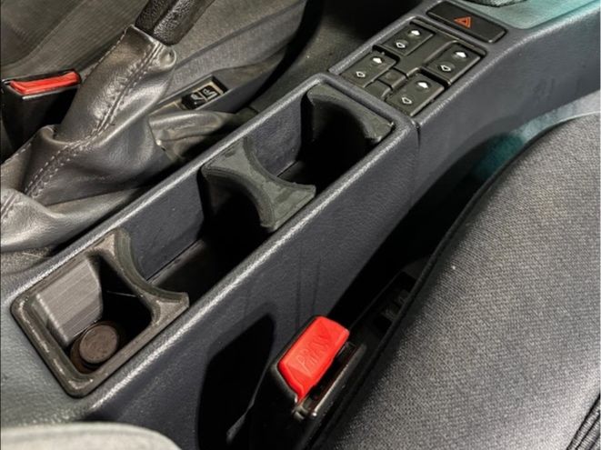Підстаканник BMW E34 вставка в консоль органайзер лоток