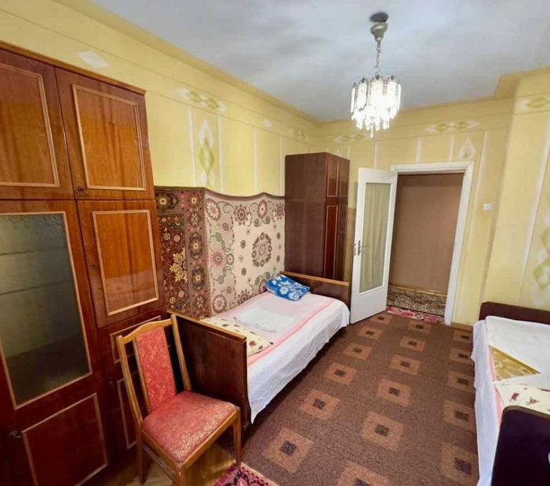 Продається 4-кімнатна квартира, вул. Івасюка, Трускавець