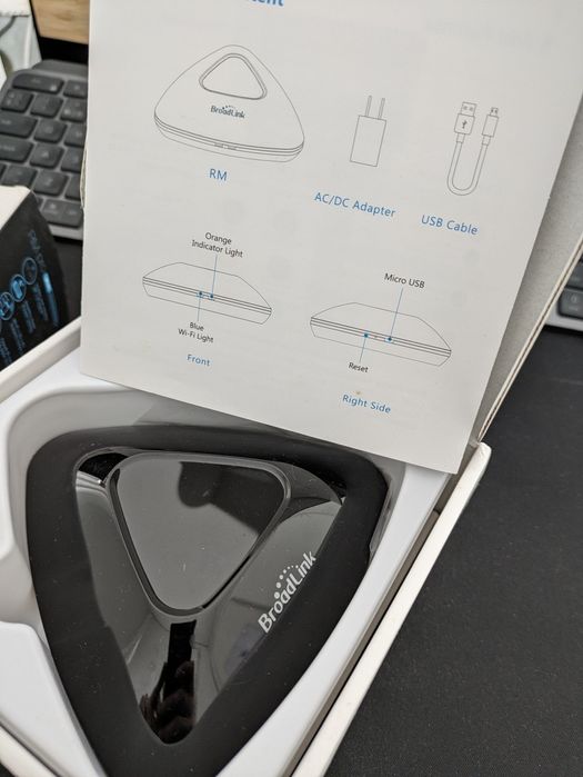 Broadlink RM Pro WiFi Universal Remote (RF and IR)64286514692609123