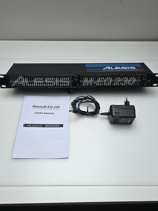 Alesis M-EQ 230 2×30 pasmowy korektor graficzny Equalizer