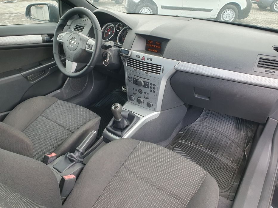 Opel Astra Gtc 1.9 150cv