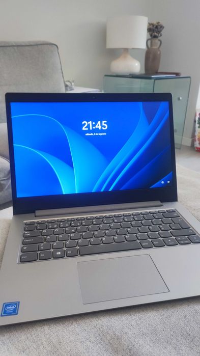 computador portátil Lenovo Ideapad 1
