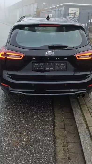 Ford Focus 1.0 155 KM Automat