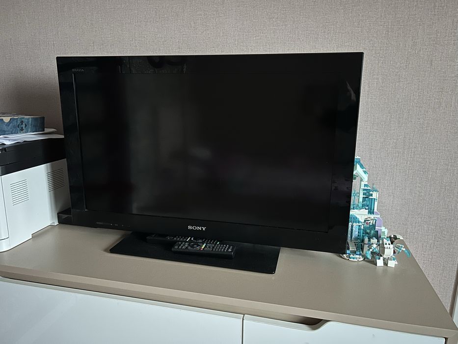 Продам телевізор Sony BRAVIA