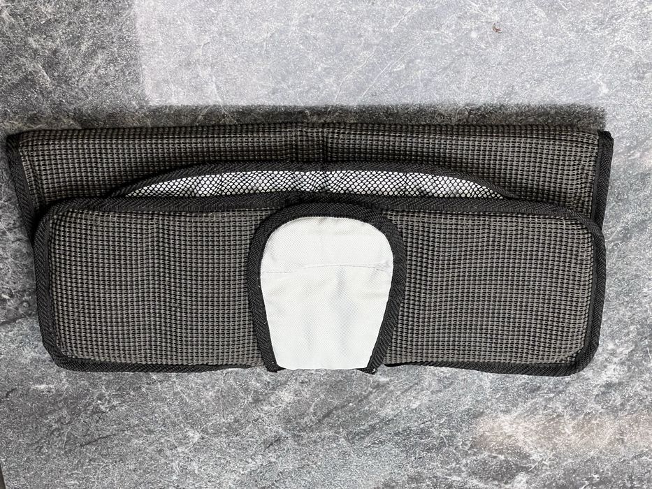 Mata ochronna pod fotelik dziecięcy oryginalna Skoda Volkswagen