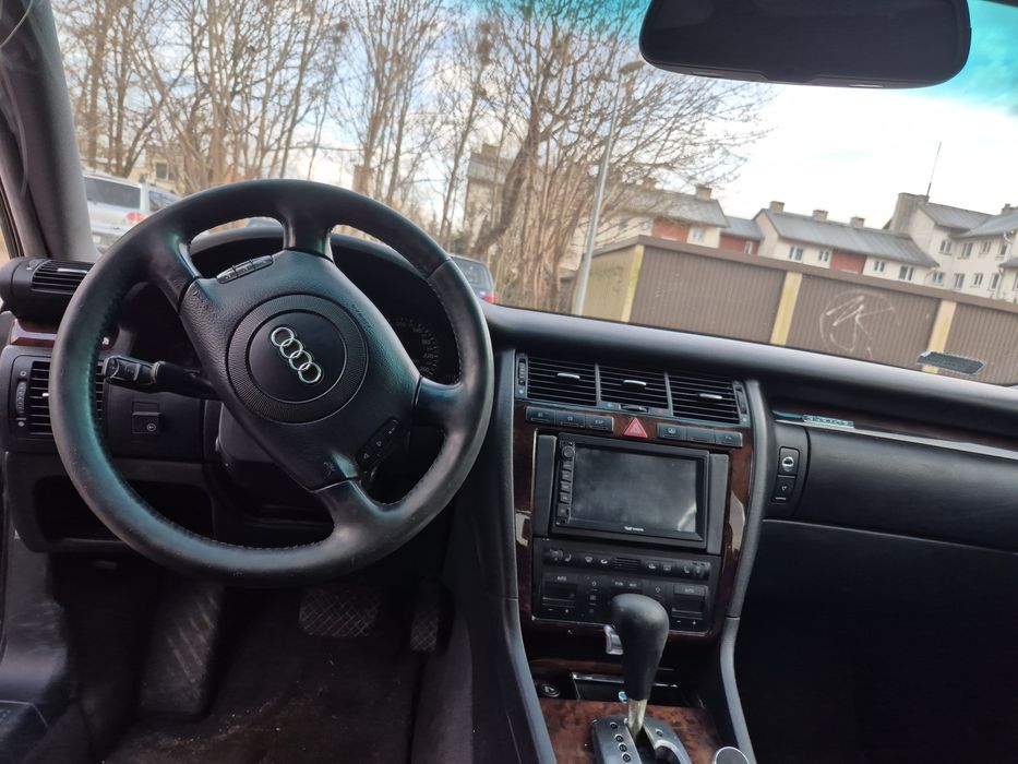Audi a8 D2 Quattro 2000 LPG