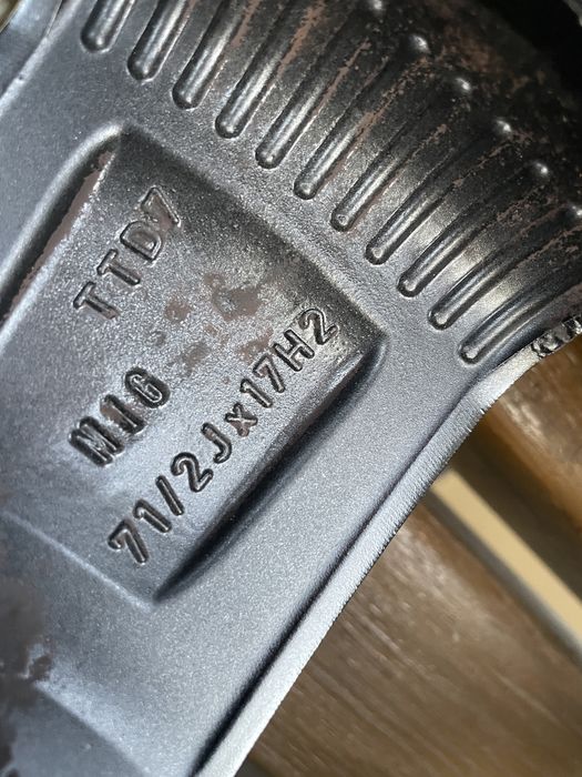 Диски Dezent R17 5.114.3 ET45 Рено Меган Сценік Мазда Хюндай Кіа