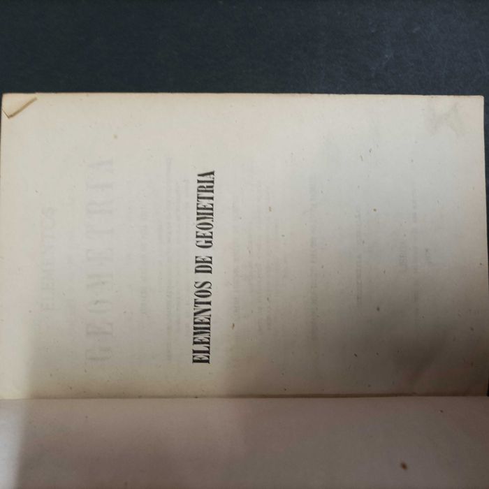 Elementos de Geometria, Adriano Augusto Pina Vidal e Carlos Augusto Moraes. Ano 1877